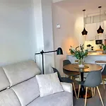 Lejlighed Oleholidays 406 Loft Romana Playa Junto Al Mar Marbella